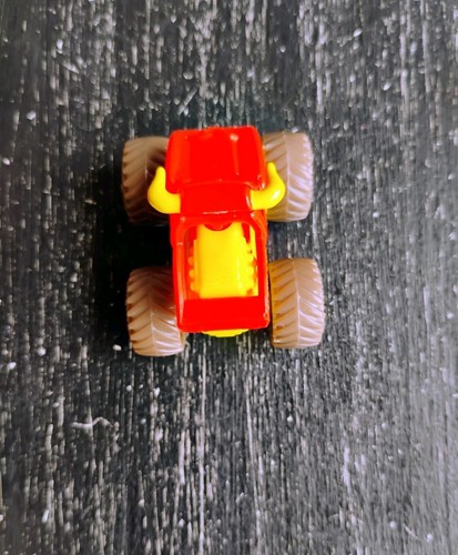 2024 Monster Jam Mini Series 1:87 El Torro Loco with Brown Tires - Picture 5 of 7