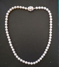 Vintage TASAKI SHINJU Akoya Pearl Necklace 6.5mm Silver Clasp Signed Japan w/Box