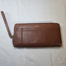 Fossil Jori RFID Zip Clutch Brown Leather Wristlet SWL3008210 Purse NWT $100