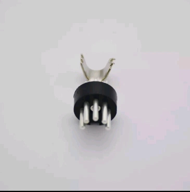 Metal Housing - 4,5 Pin DIN Connector Male for Audio Cables & Interconnects - Image 3 of 4