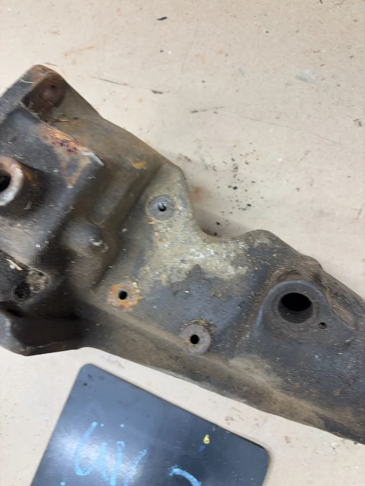 64 65 1963 Galaxie Galaxy 500 4 velocidades manual eje trasero carcasa T10B-7 Borg Warn Foto 4 de 4