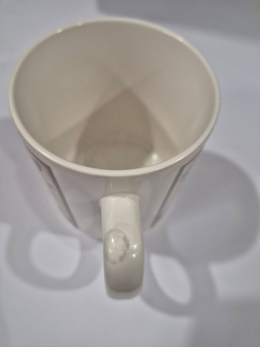 Vintage Mary Engelbreit Coffee Mug Cup ME Ink "Everyone Needs Their Own Spot” - Picture 5 of 5