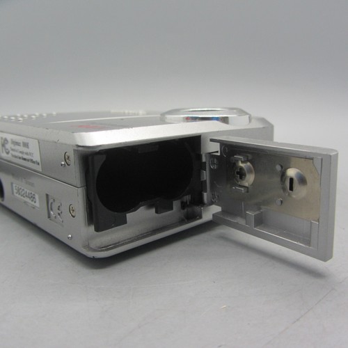 Samsung Digimax 800K 0.8MP Compact Digital Camera Silver Tested - Picture 6 of 7
