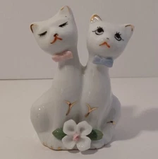 Vintage Bone China Courting White Cats Kittens Figurine Flowers Gold Accents