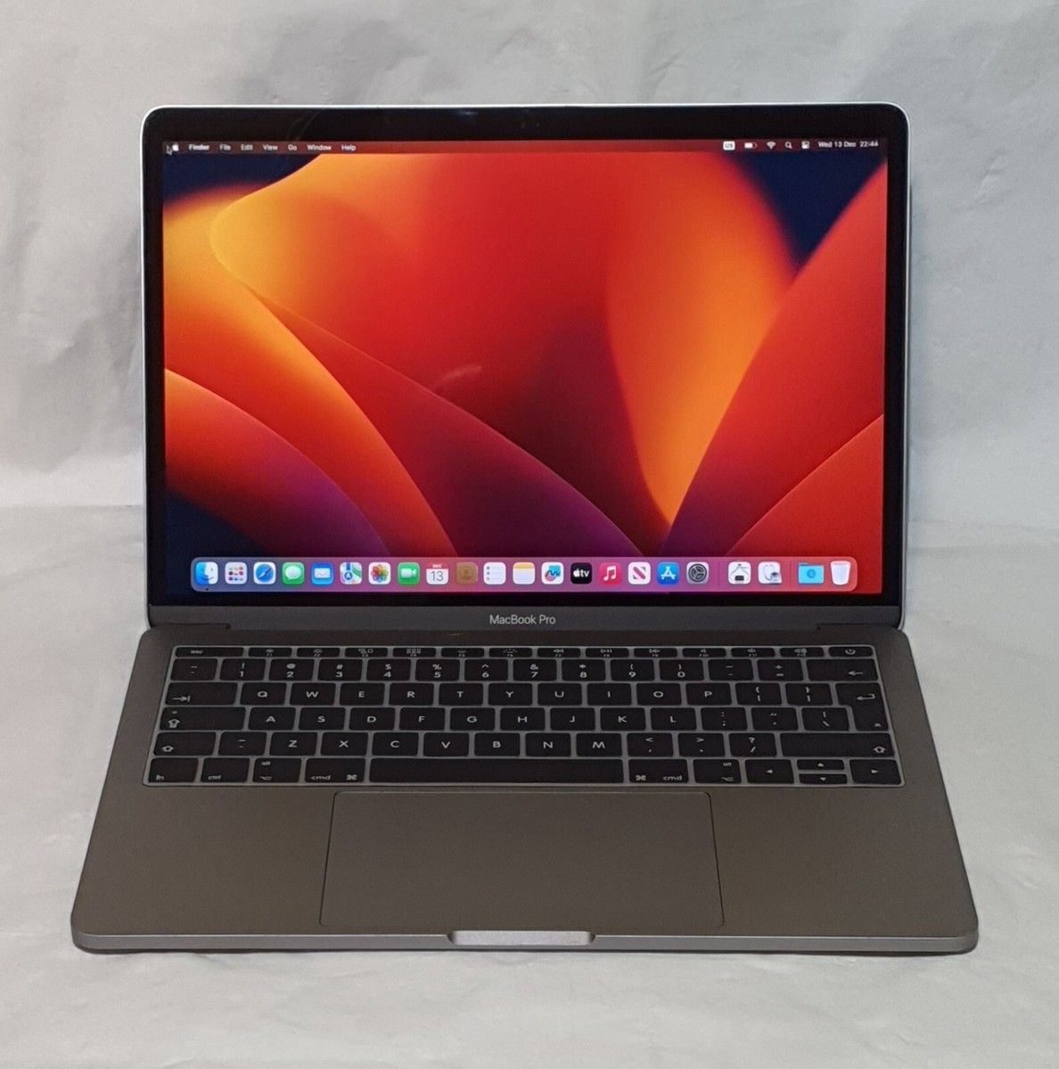 Apple Macbook Pro (2017) 13.3in Retina A1708 intel Core i5 8GB RAM