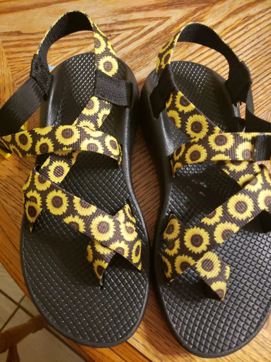 Sunflower chacos sales