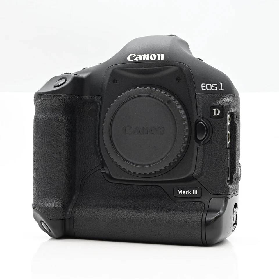 Canon EOS 1D Mark III 10.1MP Digital SLR Camera Body [No Charger] #292 - Image 4 of 4