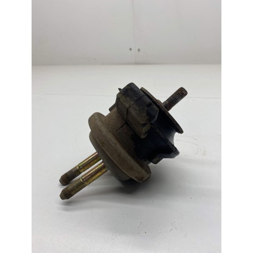 Honda S2000 engine mount OEM 2006 AP2 - Picture 6 of 7