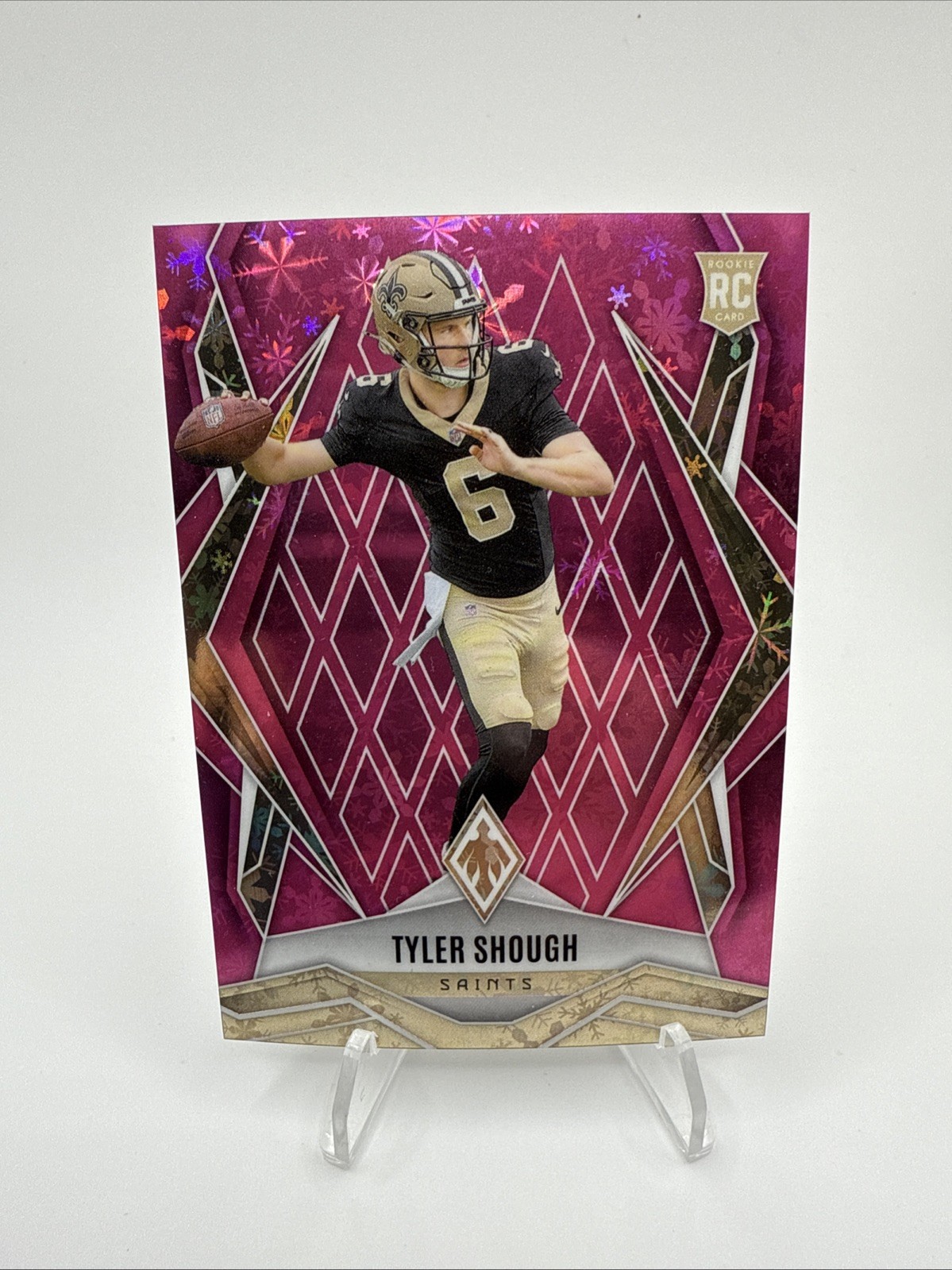 2025 Panini Phoenix - Rookie Tyler Shough #169 Pink Hyper /299 RC