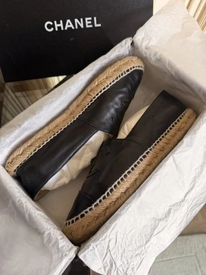 Espadrilles Chanel En Cuir Noir 100% authentique - Photo 1/4