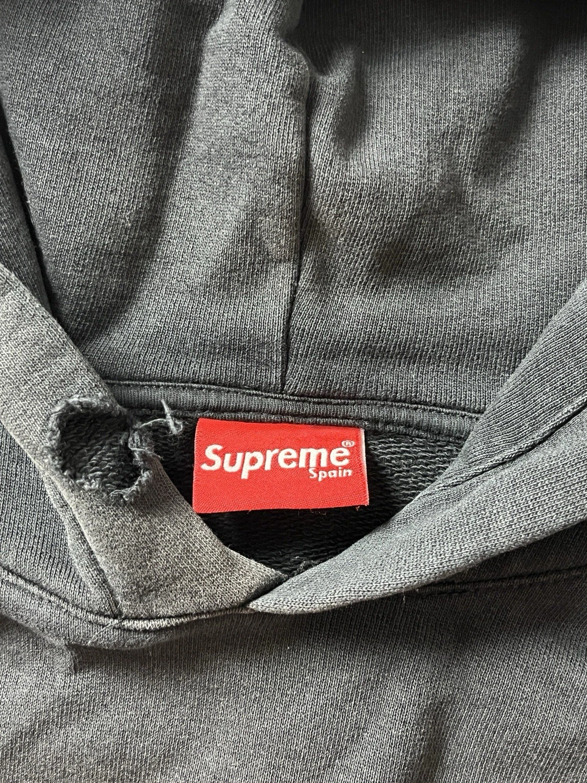 Supreme Spain Felpa con Cappuccio Distressed Manica Grande Logo Nero Taglia M