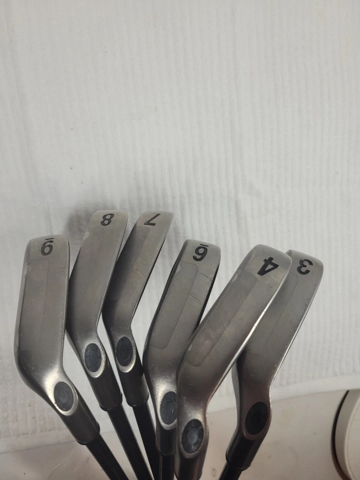 Conjunto de ferro Callaway Big Bertha tungstênio titânio 3-9, faltando 5 RCH 96 regular destro - Imagem 2 de 4