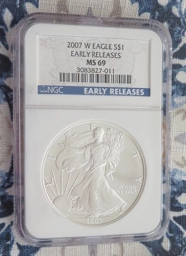 2007 W - SILVER AMERICAN EAGLE-"Early Releases' -One Dollar- MS69- .999 1oz Fine