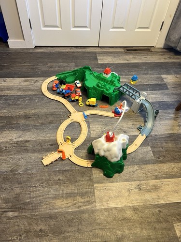 Vintage Fisher Price Flip Track Mountain Original Box Missing Some Pieces - Picture 7 of 18