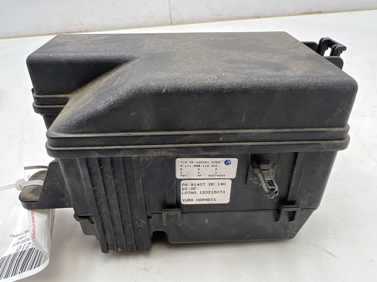 2012 2013 Kia Soul 1.6L Engine Bay Fusebox Assembly OEM