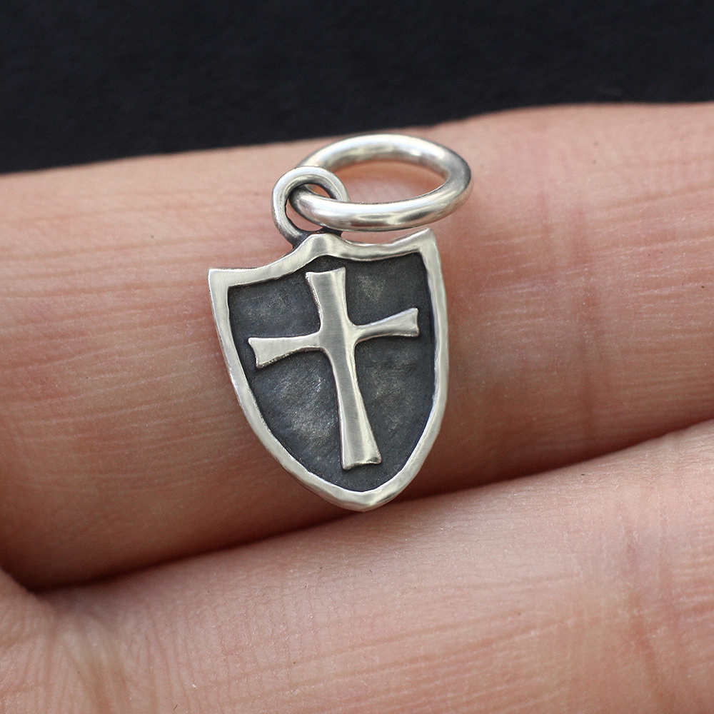 925 Sterling Silver Knights Crusader Templar Shield Pendant Charm Christian Gift-image