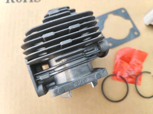 CILINDRO PISTONE DECESPUGLIATORE SOFFIATORE 33cc MITSUBISHI TL33 D36MM CG330 TOP - Foto 4 di 21