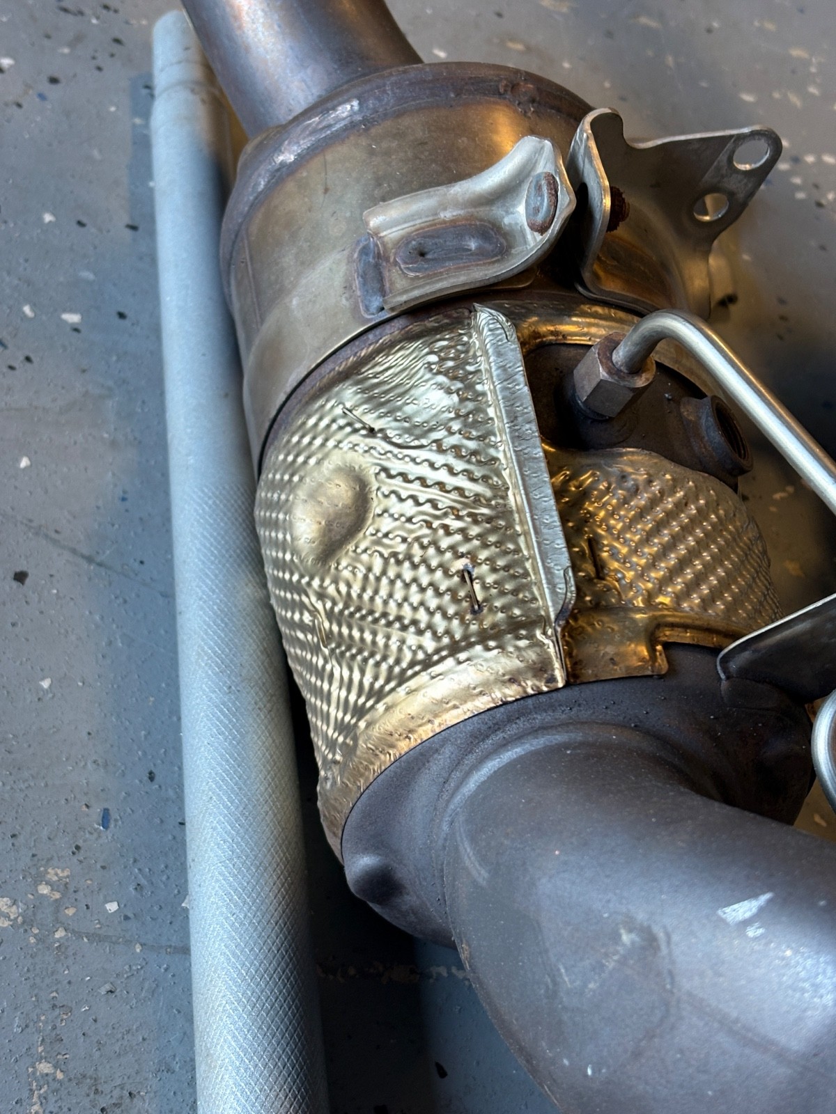 Maserati Levante Modena S Trofeo OEM Cat Downpipes 15k miles with valves senors