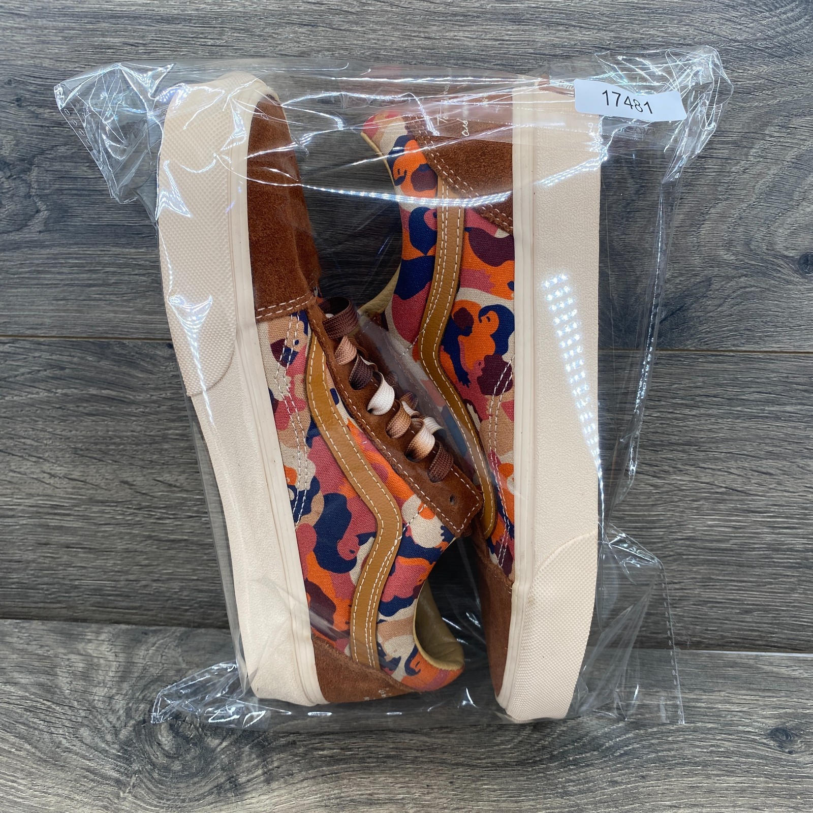 Vans Old Skool Tyris Winter Queen Poet Capsule Suede Casual Sneakers Size 6.5 thumbnail 12