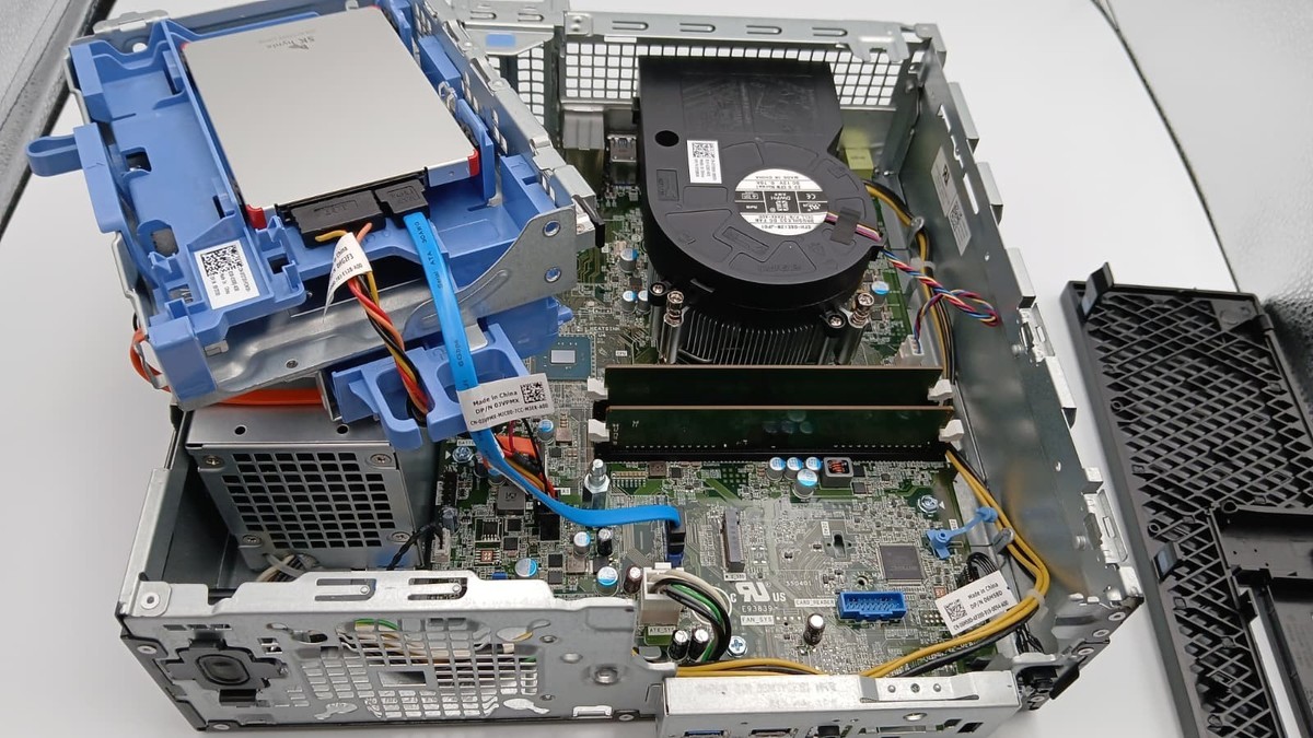 Dell OptiPlex 3050 SFF i5-7500 16GB RAM 256GB SSD Windows 11 Pro