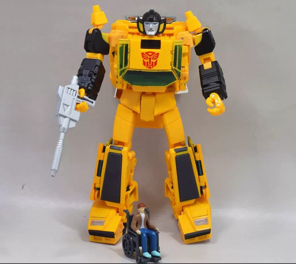 Transformers Masterpiece MP-39 Sunstreaker Action Figure Toy Takara Gift - Image 3 of 4