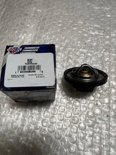 CARQUEST Brand Engine Coolant Thermostat 15112 NEW