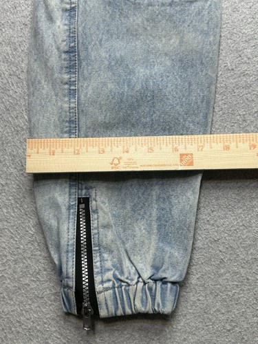 VINTAGE Levi’s Sport Jeans Boys 24 Blue Denim Cargo Knee Pockets 90s Youth Kids - Picture 17 of 19