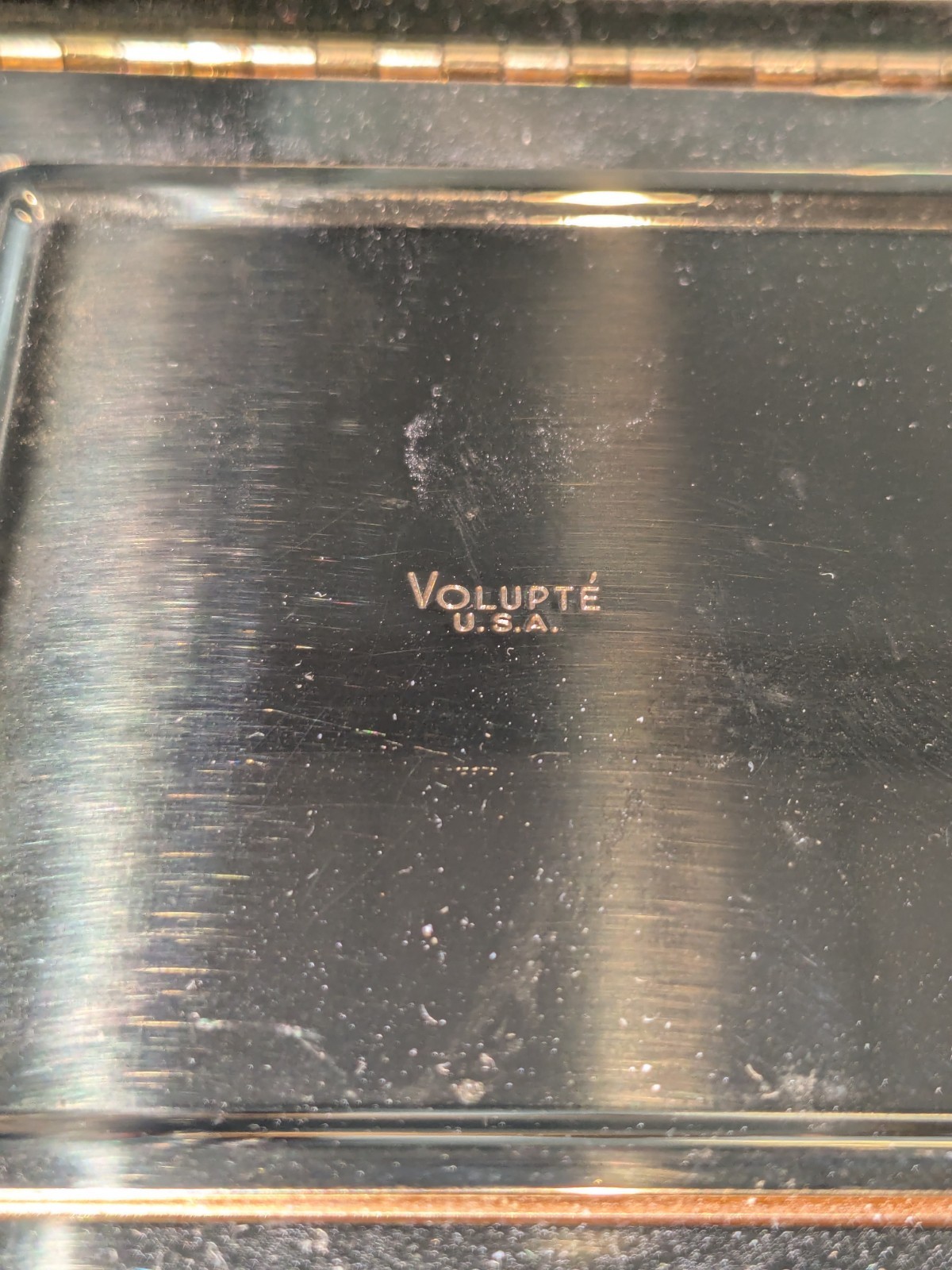 Vintage Volupte Gold Tone Compact Mirror Cute Belt Clasp Makeup Powder EUC 