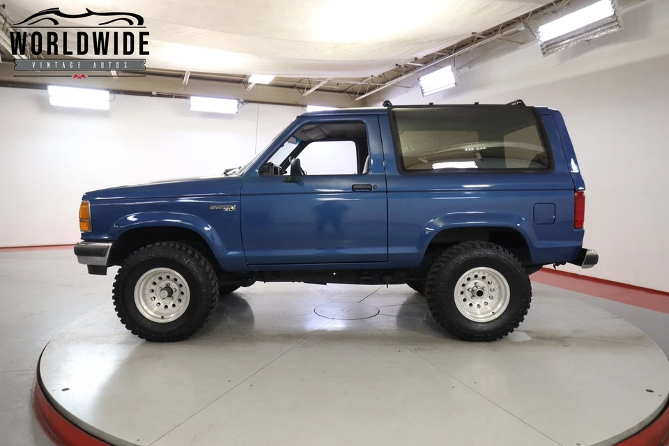 Ford Bronco II 1989  Foto 3 de 4