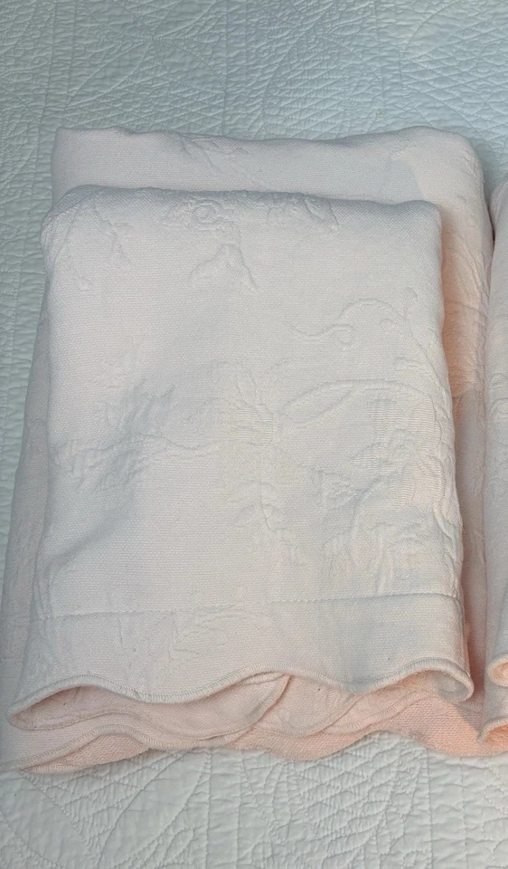 JCP Home Matelasse Coverlet And Pillow Sham Twin Soft Pink Scalloped 1 Of 2 Sets - Image 4 of 4