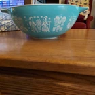 Pyrex Amish Butterprint Turquoise 444  4 Qt Cinderella Nesting Mixing Bowl VTG
