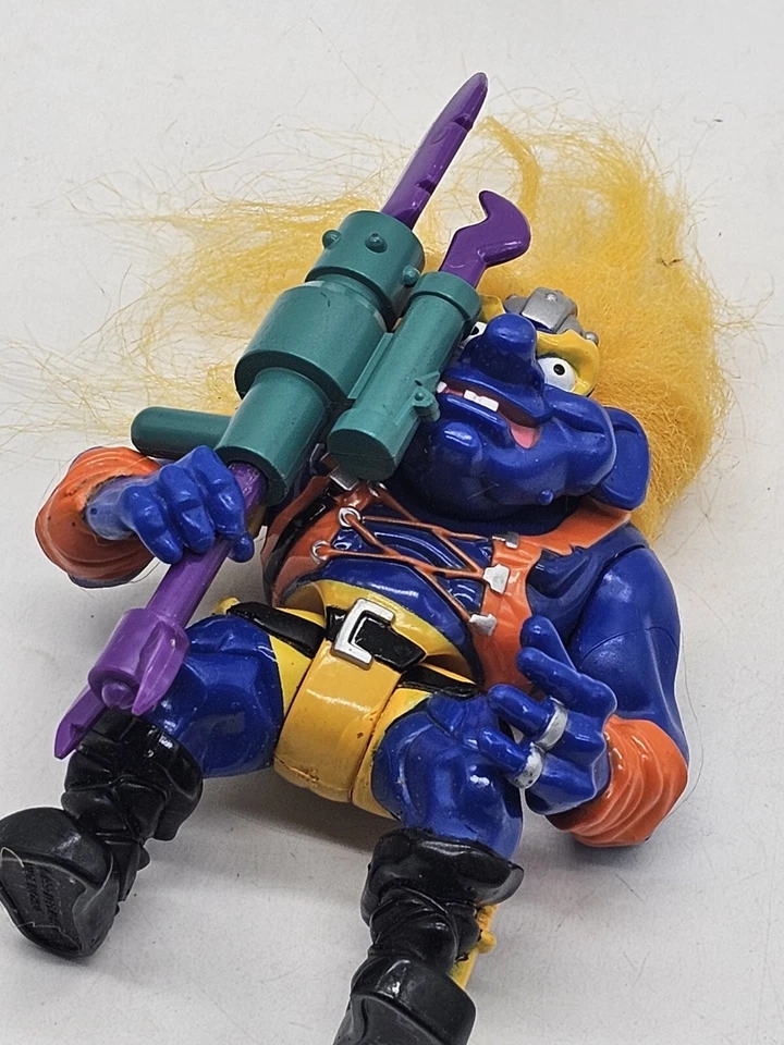 Vintage 1992 Troll Warriors Vegar The Champion (with Weapon) Applause Figure - Image 3 of 3