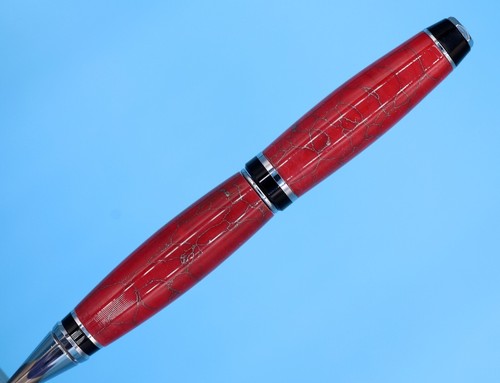 Popular bolígrafo clásico para cigarros en acabado cromado con piedra sintética de jaspe rojo - Imagen 5 de 13