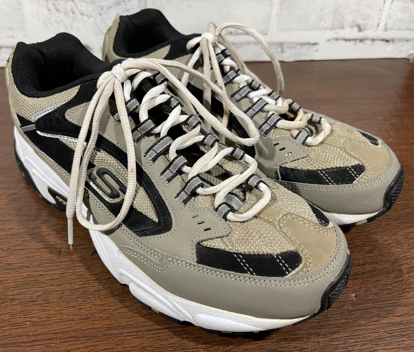 Sketchers Sport Stamina Cutback-Men's Sneakers 51286EW/ Size 9 With Memory Foam