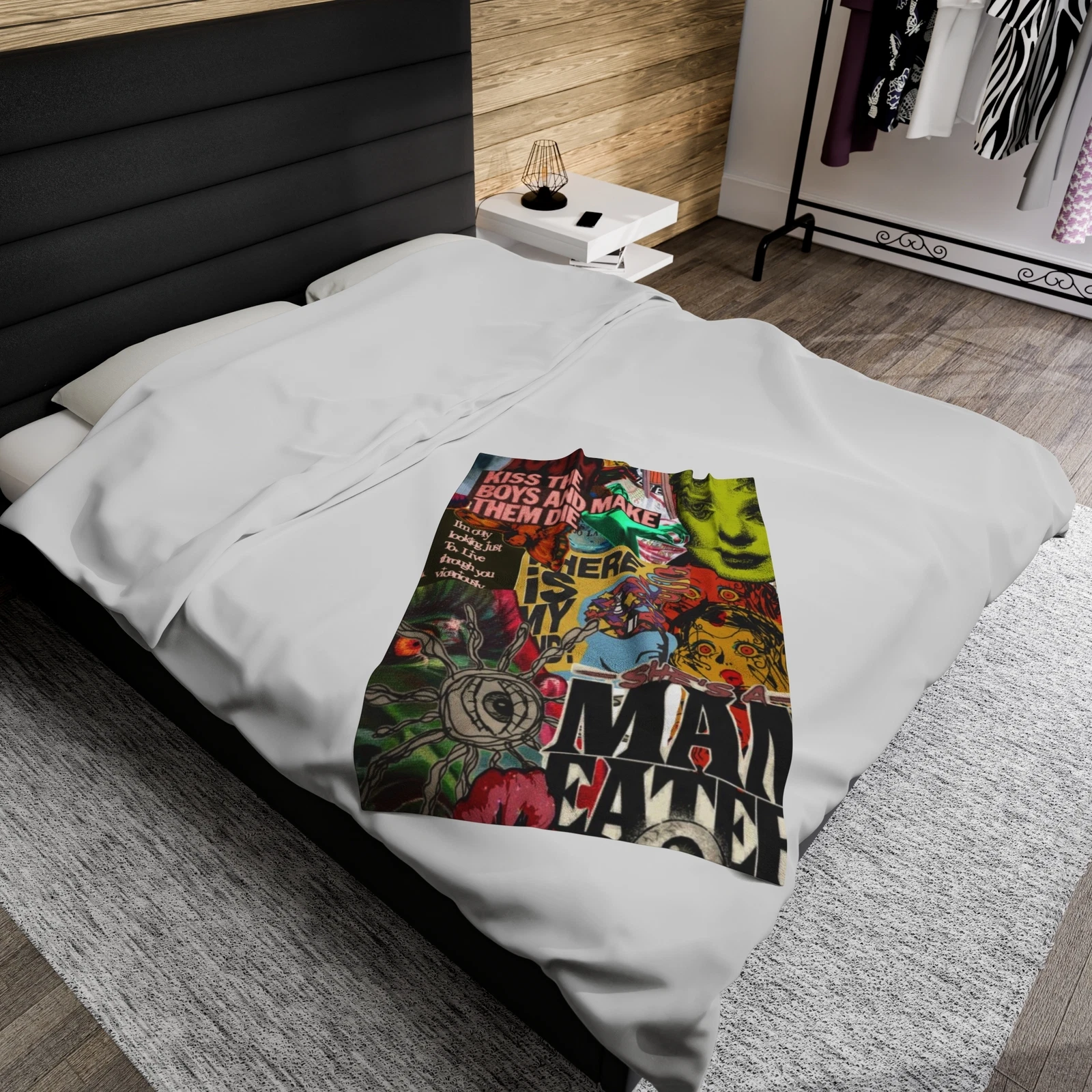 She's a Man Eater Fleece Blanket
