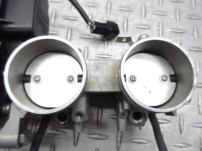 2006 06-07 Kawasaki ZX14 ZX14R Throttle Bodies Body Bare | eBay 2006 06-07 Kawasaki ZX14 ZX14R Throttle Bodies Body Bare | eBay