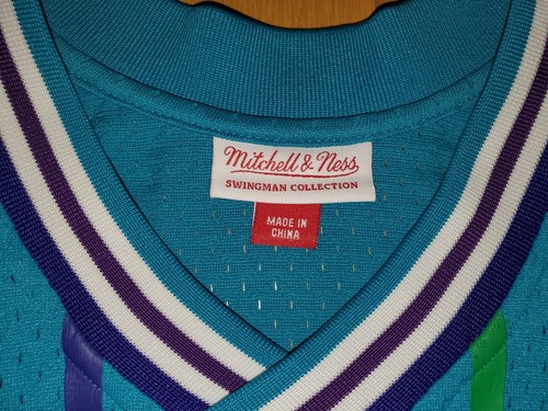 Mitchell & Ness Alonzo Mourning 92-93 CHARLOTTE HORNETS Mens NBA Swingman JERSEY - Picture 7 of 20