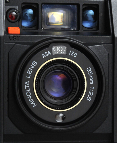 Minolta AF-S v Voice con lente Minolta 35 mm 1:2.8 - Imagen 12 de 13