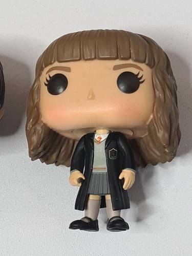 2 Funko Pop Figures - Harry Potter & Hermione, Both have broken wands, No Boxes - Imagen 5 de 7