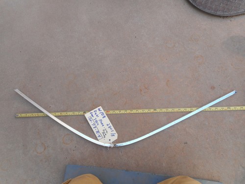 Mercedes Benz W108 Right Rear Door Window Garnish Molding Trim - Picture 7 of 11