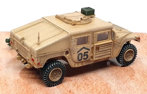Dragon 1/72 Scale 60067 - Humvee HMMWV M1046 3rd Infantry Div. Iraq 2003 - Picture 2 of 5