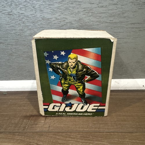 RARE & COMPLETE SET of 1991 GI JOE Trading Cards