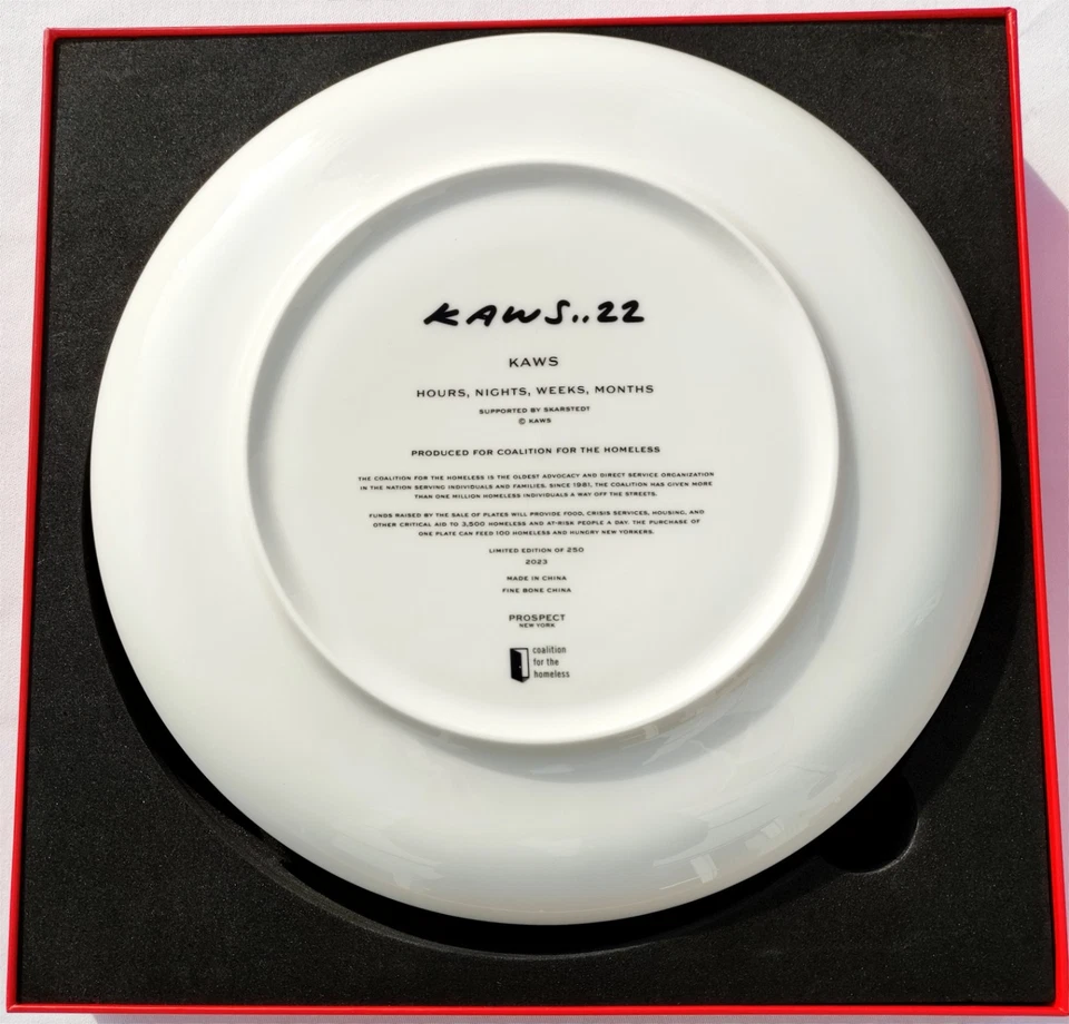 KAWS – HOURS, NIGHTS, WEEKS, MONTH – Artist Plate Project - Bild 4 von 4