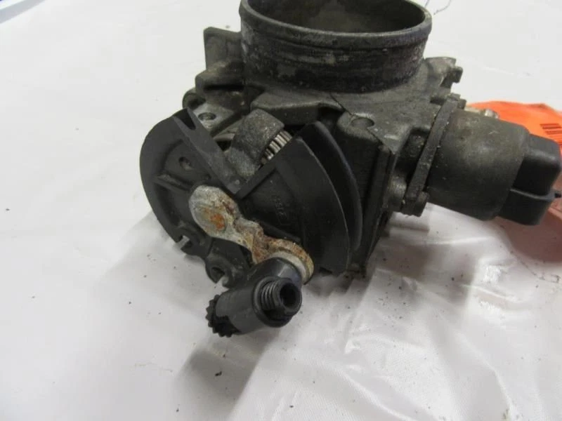 Throttle Body Throttle Valve Assembly 4-146 2.4L Fits 97-98 CAVALIER 1523257 Foto 3 de 4