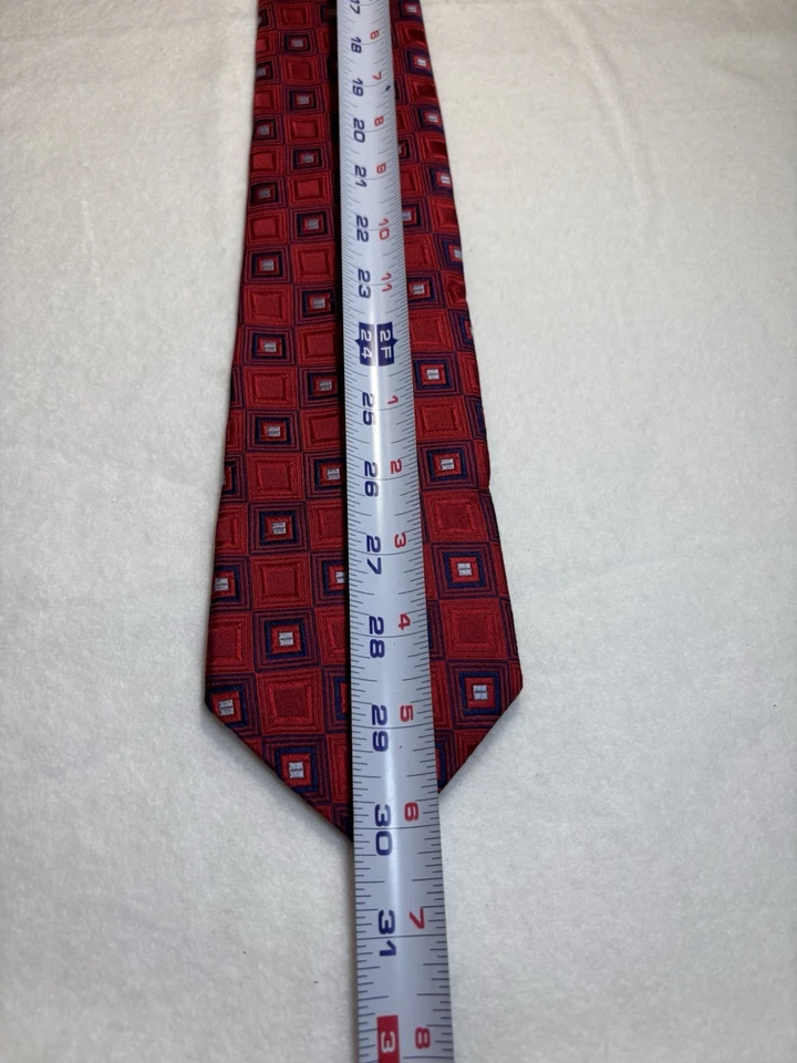 Corbata NORDSTROM Para Hombre Azul Marino y Rojo Patrón Geométrico 60 x 4 100% Seda Hecha en EE. UU. Foto 4 de 4