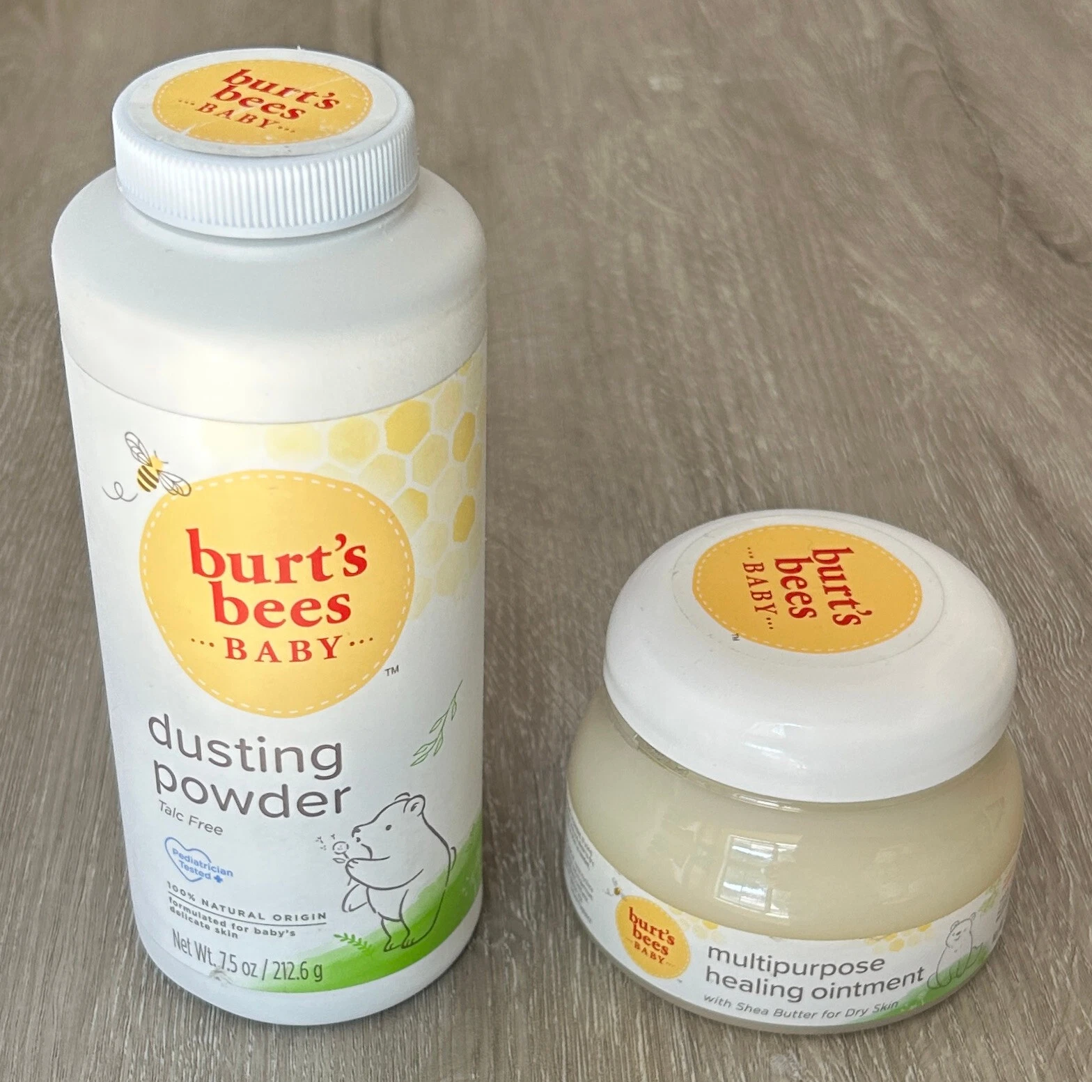 SEALED Burt's Bees Baby Dusting Powder & Multipurpose Healing Ointment 7.5 oz
Opens in a new window