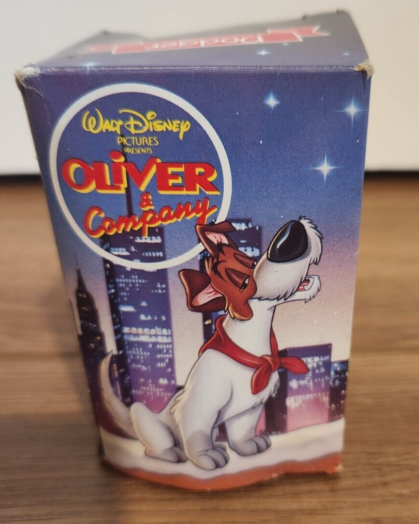Vtg 1988 Dodger 4” Musical Christmas Ornament McDonalds Disney Oliver &amp; Co