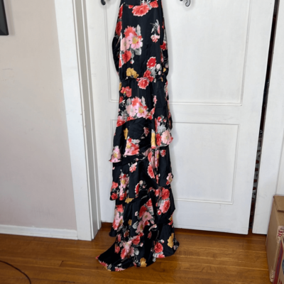 Petal & Pup SARONA HALTERNECK MAXI DRESS Tiered Ruffle BLACK FLORAL Size 2  Nwot | eBay