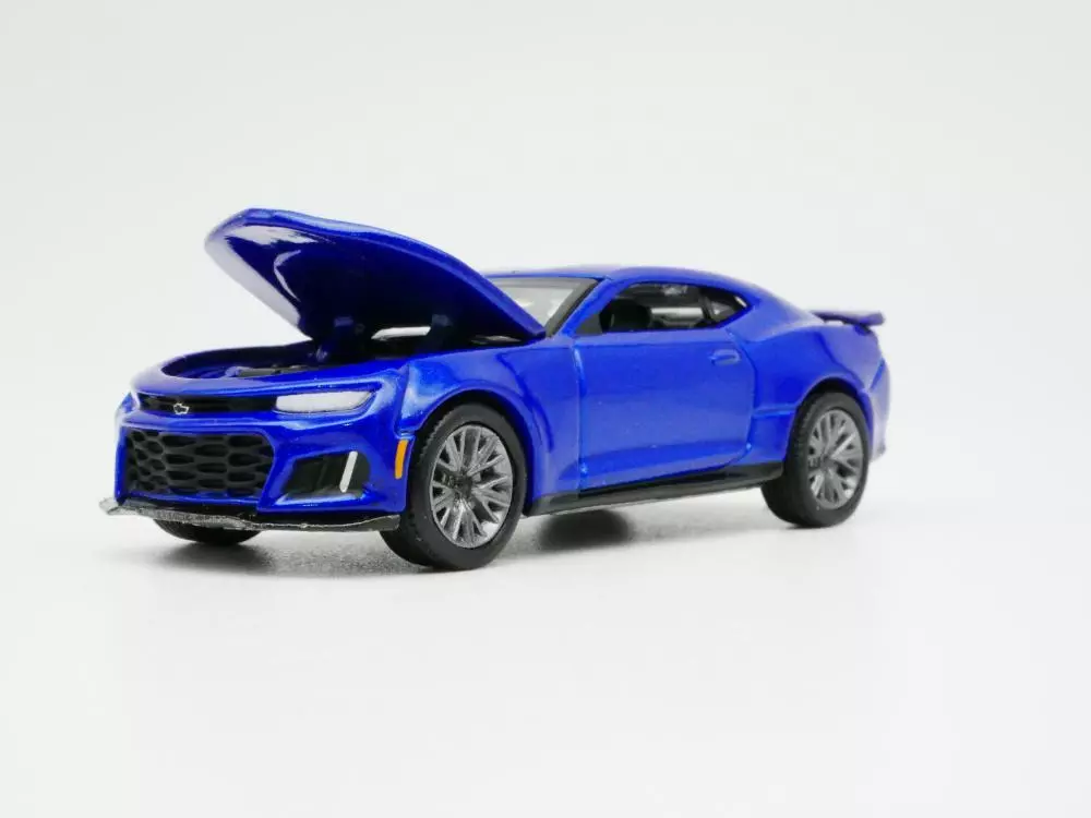 2018 camaro zl1 best sale diecast
