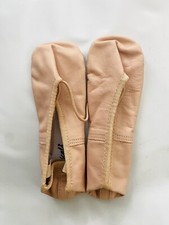 Theatricals ballet shoes Girls Size 13 Pink Brand New